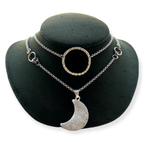 Iridescent angel aura druzy quartz crecent moon boho necklace stone - Picture 1 of 11